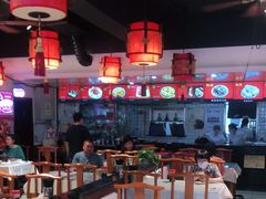 大堂-陈寔包子王·卤煮小肠·京味小吃(龙潭店)