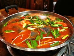 -亮欢寨酸汤鱼(沙冲路店)