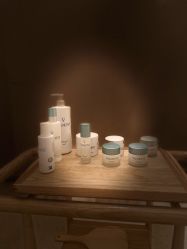 -依霖 艺术 SPA