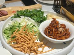 -关东小磨东北菜(漕河泾印象城店)