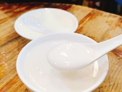 杏仁糊-沙湾姜埋奶(兴新包店)