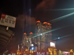 -影汇之星8字形摩天轮