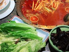-小天鹅火锅·一线江景洪鼎旗舰店(洪崖洞店)
