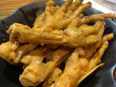 -何记花甲(海岸城旗舰店)