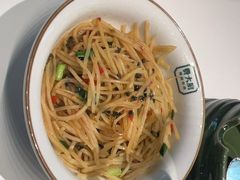 -费大厨辣椒炒肉(黄兴中心广场店)