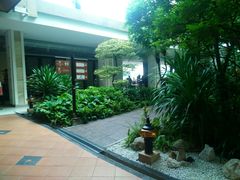 -曼谷湄南河畔华美达广场酒店