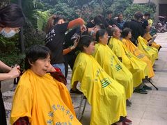 -首脑美容美发化妆美甲培训学校(龙岗校区)