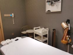 -香港倾城国际·美容美体中心