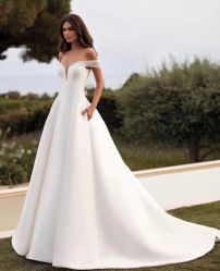 -纯色时光婚纱艺术馆WHITE
