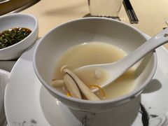 -余欢领鲜火锅(新街口店)