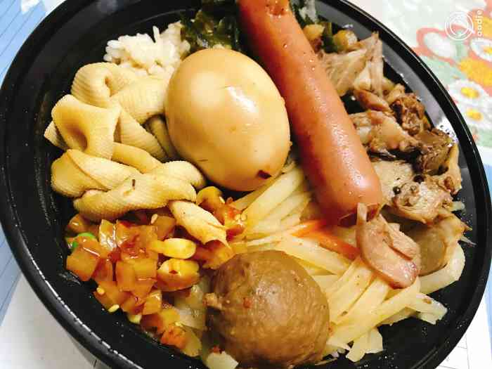 超级奶爸卤汁拌饭-"就在家附近每次经过总是看到有好多外卖的来.