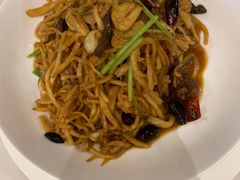 酸萝卜炒粉-南山鲜虾面·活鲜小馆·海味大连菜(南山总店)