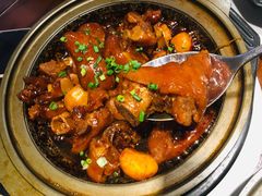 石锅栗子焖猪手-童福兴·南京菜(老门东店)