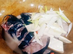 -鱼尚鲜草帽蒸汽鱼(乳山振华商厦店)