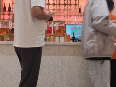 -小董哥烤串·爆汁大油边(故宫店)