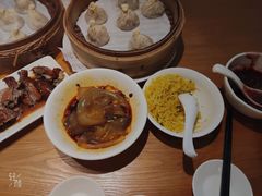 -诚铭记·虾仁汤包·成都小吃(融创店)