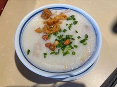 金牌艇仔粥-香港池仔记肠粉王(博多新记襄阳南路店)