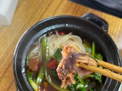 -李记特色罐罐米线(重庆中环大厦店)