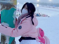 -鳌山滑雪度假区