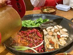 -萍姐火锅·公路夜市(南京弘阳广场店)