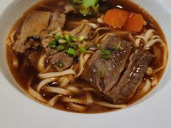 -康师傅私房牛肉面(马泉营奥莱店)