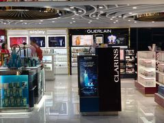 -中免(澳门机场免税店)