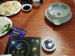 -龙聚德北京烤鸭(沙坪坝华宇A馆店)