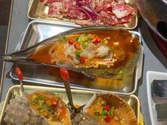 -围炉肉舍•炭烤活鳗•丹东海鲜烤肉(步行街店)