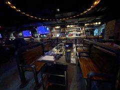 -麦凯伦烧烤·精酿超级工厂店(金桥总店)