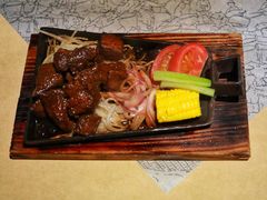 铁锄牛肉-穹六人间 people 6(岳阳路店)