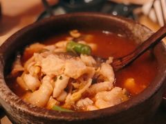 苗家酸汤鱼-山石榴·贵州菜(丰盛里店)