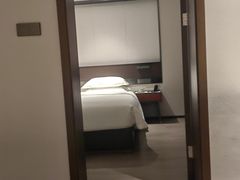 -府上酒店(广州火车站越秀公园地铁站店)