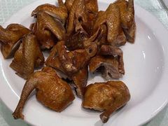 脆皮乳鸽-金时代顺风大酒店(协泰店)