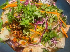 石河子凉皮-耶里夏丽·新疆菜(田林东路店)