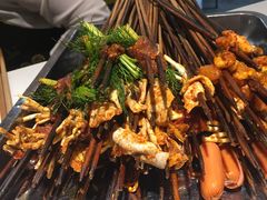 -钢管厂五区小郡肝串串香(奥克斯广场锦城万达店)
