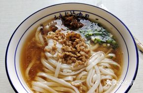 Braised Beef Short Ribs with Flat Noodles