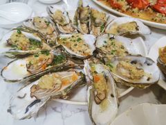 蒜蓉蒸生蚝-琼大师东方烤乳猪(亚特兰蒂斯店)