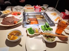 -海底捞火锅鲜切牛肉主题店(长寿路店)