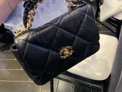 -CHANEL(恒隆广场店)