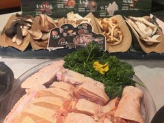 -芸山季·云南山珍菌火锅(人民广场来福士店)