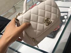 -CHANEL BEAUTÉ(圆方店)