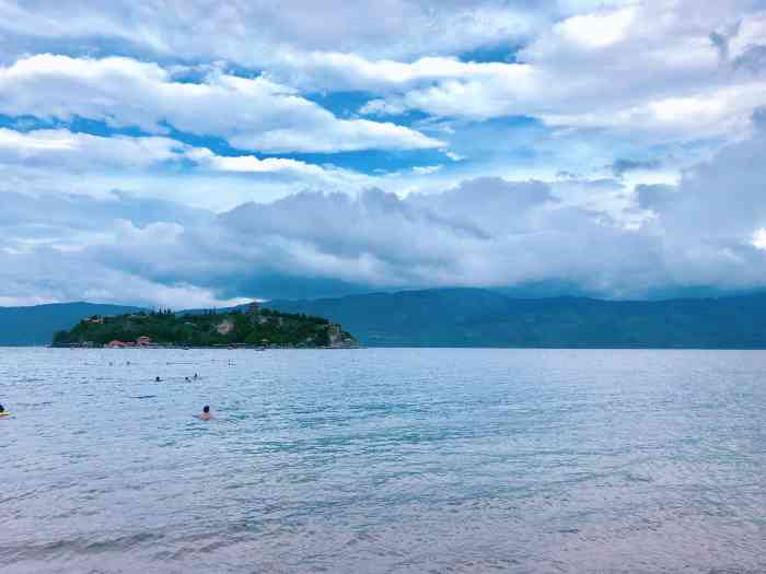 抚仙湖阳光沙滩