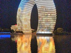 -湖州太湖旅游度假区-月亮广场