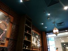 -星巴克臻选(上海中环广场2F店)