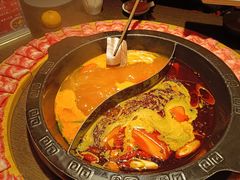 -九牧鱻·渝老鬼重庆火锅(人民路店)