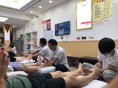 -郑远元专业修脚房(晴川街店)