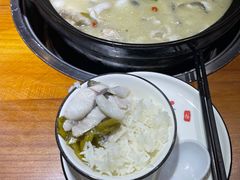 -黑鱼郭我家酸菜鱼(摩尔广场店)