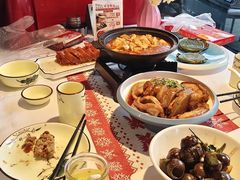 -刘姐啤酒鱼民族演艺餐厅(西街总店)