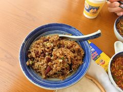 -包整·丝娃娃(一览甲秀楼风景店)