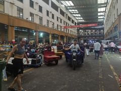 -鸿港海鲜批发市场